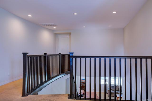 7148 Sitio Caliente, Carlsbad CA: https://media.crmls.org/mediaz/174129a4-54f1-4be0-9983-4ef028be5713.jpg