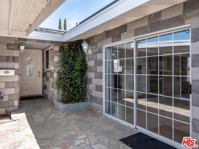 18717 Kimbrough Street, Canyon Country CA: https://media.crmls.org/mediaz/1741344e-1e66-451f-892c-c4853e93278f.jpg