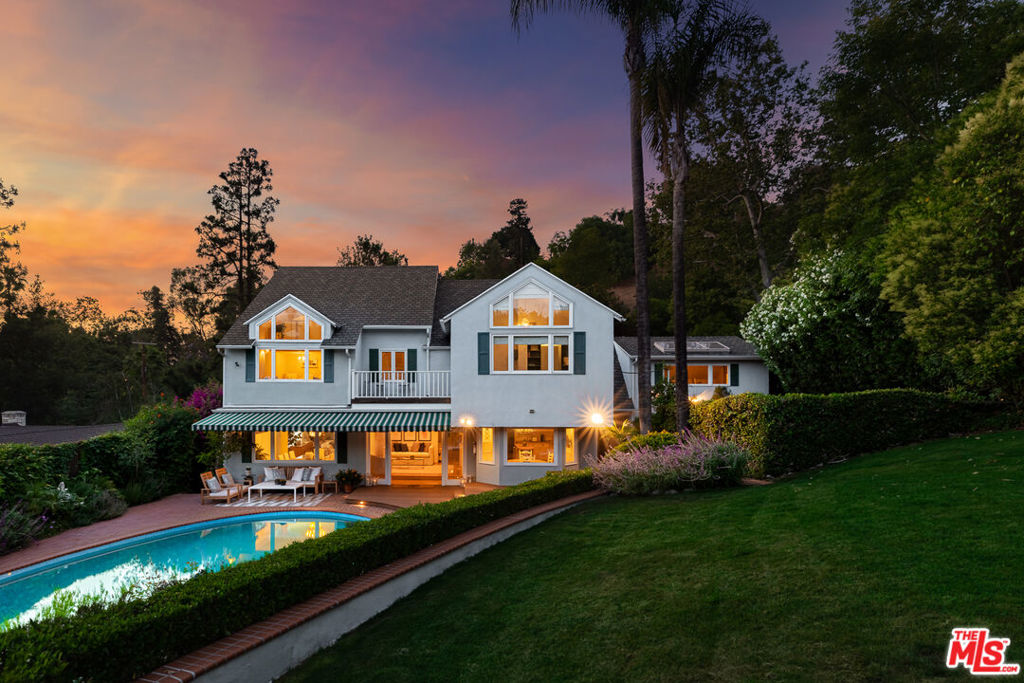11818 Laurel Hills Road