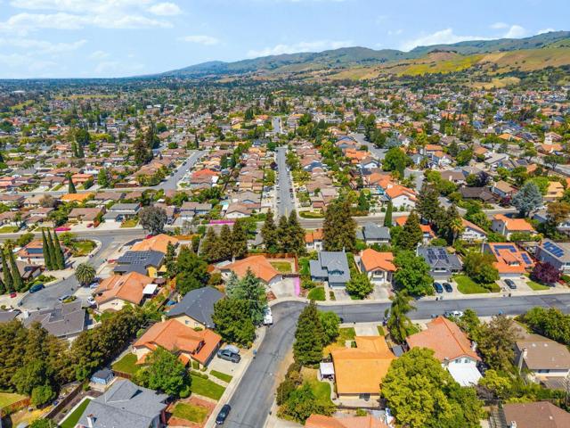 3359 Kuykendall Place, San Jose CA: https://media.crmls.org/mediaz/17414f36-fc18-40ee-986f-29379b7928d5.jpg