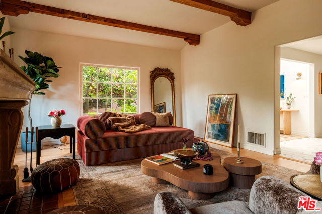4 Bed Home for Sale in Los Angeles, California