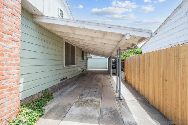 1432 E 20th St, National City CA: https://media.crmls.org/mediaz/174237d6-2901-4f14-85a6-da635c91d5bc.jpg