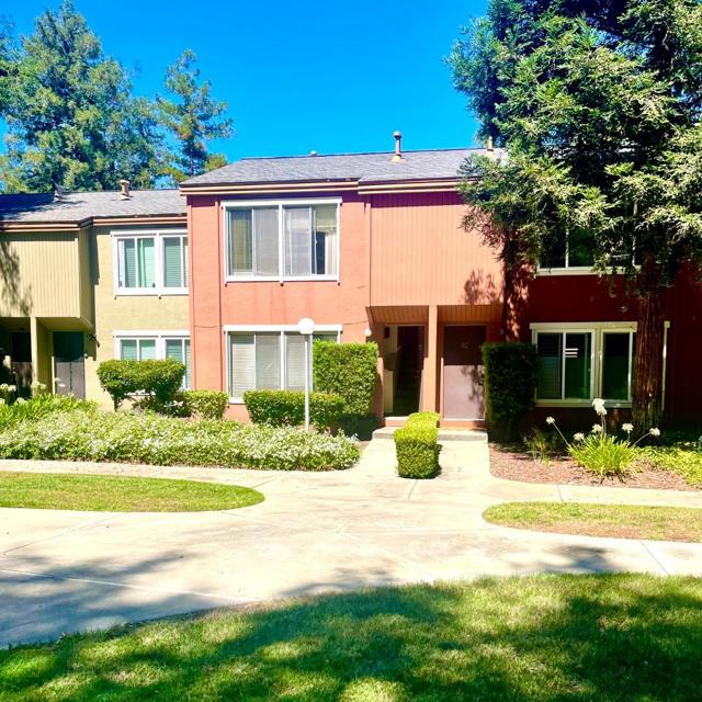 810 Oak Grove Road, Concord CA: https://media.crmls.org/mediaz/174251e4-03f6-4ff5-8704-b238af686e5e.jpg