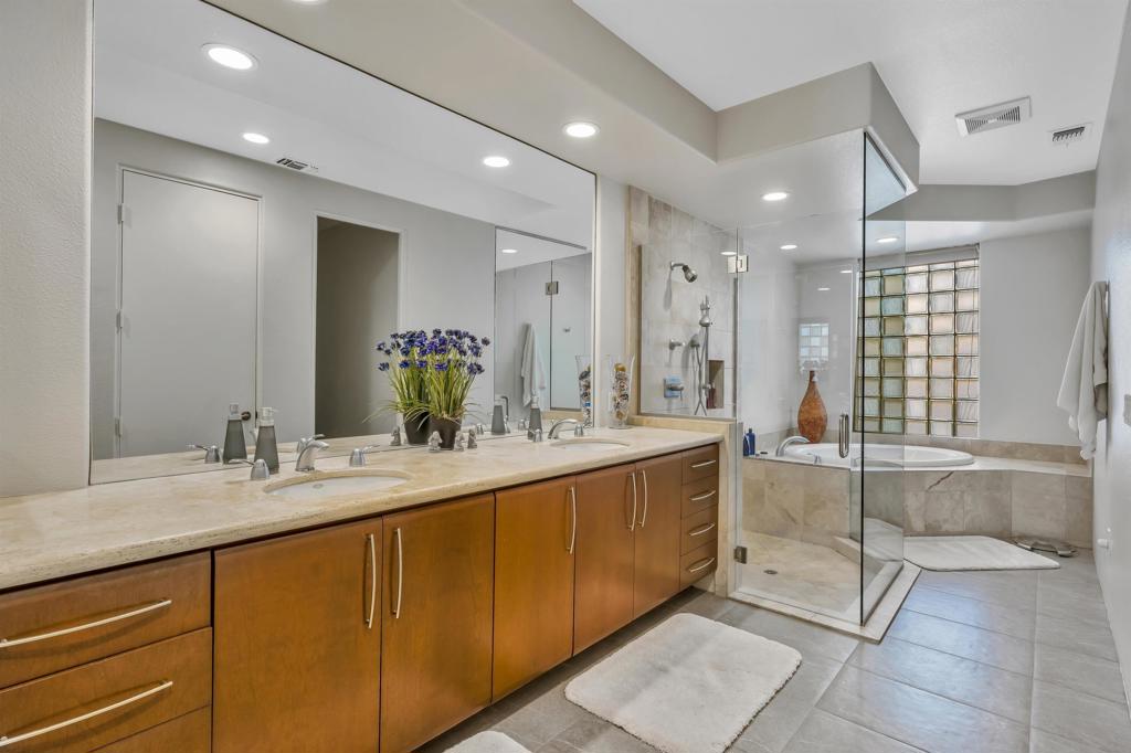 MLS #219138933DA image #32