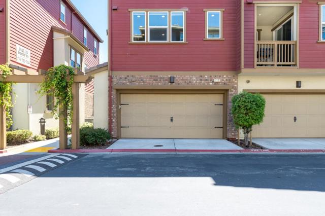 712 Bramble Terrace, Sunnyvale CA: https://media.crmls.org/mediaz/174509e5-1529-48a3-88a0-8e126f11d749.jpg