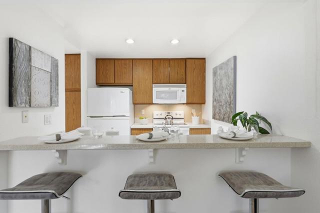 1494 Four Oaks Circle, San Jose CA: https://media.crmls.org/mediaz/17454de3-07ab-44dc-84de-42a09f58bd54.jpg