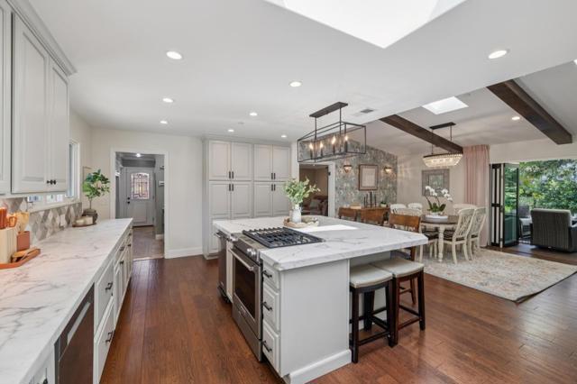 830 Monte Rosa Drive, Menlo Park CA: https://media.crmls.org/mediaz/17458b48-ecc6-46de-a3ec-32b16547e5d5.jpg