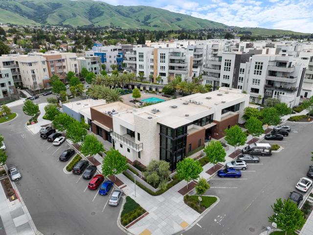 45128 Warm Springs Boulevard, Fremont CA: https://media.crmls.org/mediaz/17477811-0c74-401c-99f2-0765193f3288.jpg