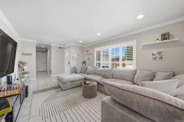 Detail Gallery Image 17 of 43 For 11397 Polaris Dr, San Diego,  CA 92126 - 2 Beds | 2 Baths