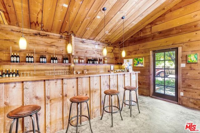 20799 Highway 128, Yorkville CA: https://media.crmls.org/mediaz/174999d5-551f-436f-a478-f434e25d79a4.jpg