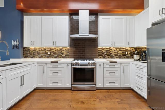 1780 Kettner Blvd, San Diego CA: https://media.crmls.org/mediaz/174a721c-5aef-44ef-92ce-87cfee748f9f.jpg