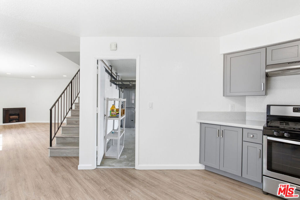 426 W Plymouth Street #2