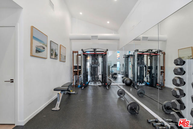 Drew Fenton | 1654 Michael Lane Pacific Palisades CA | MLS: 7380725