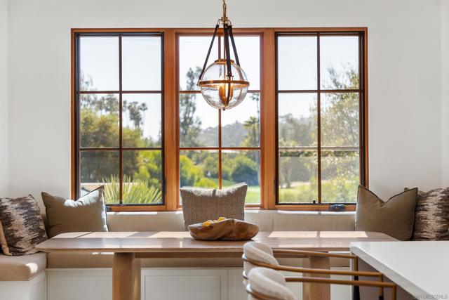 5758 60 Las Palomas, Rancho Santa Fe CA: https://media.crmls.org/mediaz/174d1bf3-4393-4880-9faa-99d39f3b5cc8.jpg