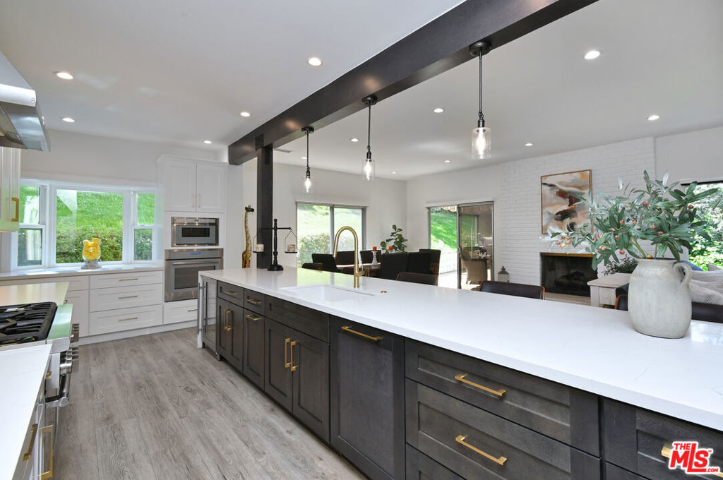 16142 Bayberry Place