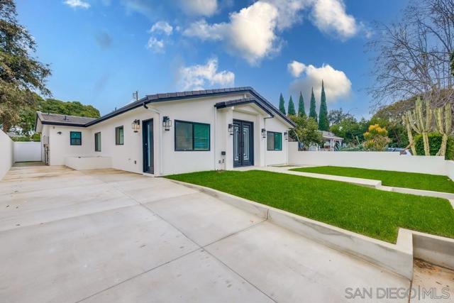 2476 Coolidge Ave, Los Angeles CA: https://media.crmls.org/mediaz/174ef846-ce8b-4c48-94ea-ebe2e54e446f.jpg