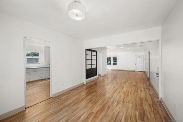 3283 Meade Avenue, San Diego CA: https://media.crmls.org/mediaz/17512f4d-c3ca-4435-94ff-3e4d22ead4c3.jpg