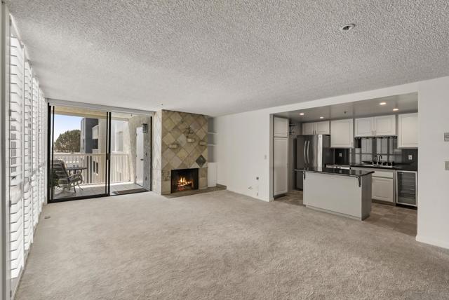 4016 Gresham St, San Diego CA: https://media.crmls.org/mediaz/17513a97-545b-4b2b-bf48-82d89748c3e9.jpg