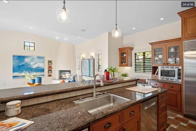 1189 Hamilton Avenue, Palo Alto CA: https://media.crmls.org/mediaz/1757d969-d633-41c9-a8f0-363aee22ab6c.jpg