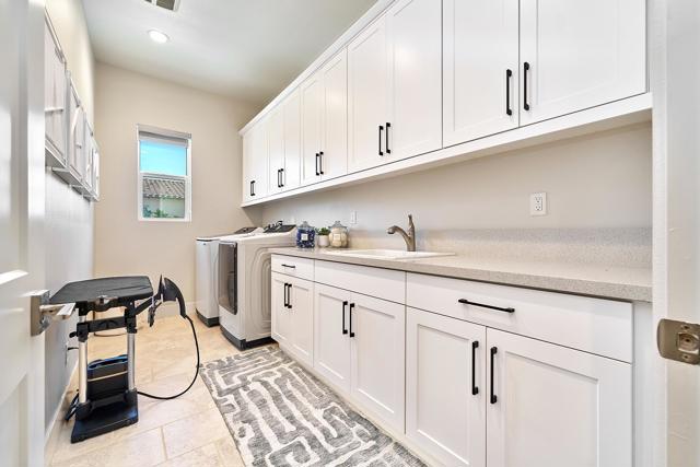 75208 Citadel Place, Indian Wells CA: https://media.crmls.org/mediaz/175820d7-5290-41f8-b181-7e924a7e5f74.jpg