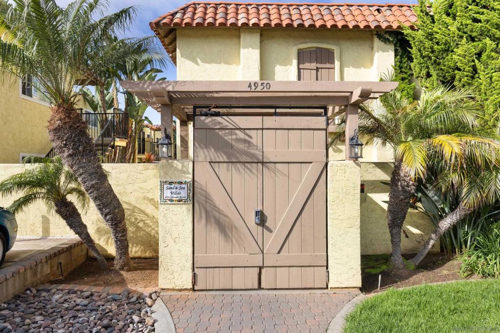 4950 Coronado - photo 10