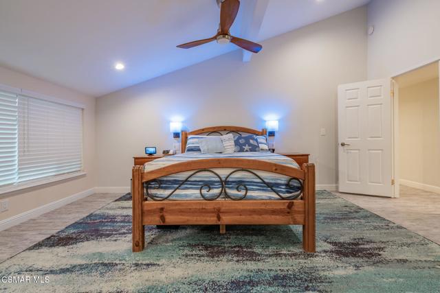 2760 Royal Avenue, Simi Valley CA: https://media.crmls.org/mediaz/1758b502-de4f-49aa-bffd-b01a47539beb.jpg