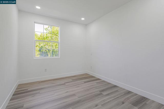 2511 Soren Way, San Ramon CA: https://media.crmls.org/mediaz/175a1d1e-a07c-480f-a6f1-8ea7db238c7d.jpg