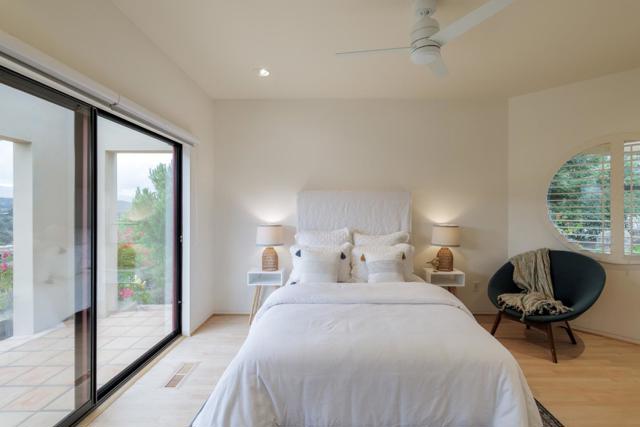 14300 Saddle Mountain Drive, Los Altos Hills CA: https://media.crmls.org/mediaz/175a80ba-90e6-463a-9e17-b96d4f0f1759.jpg