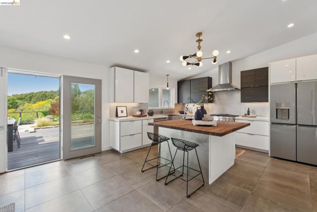 Image 20 of 60 For 7919 Phaeton Dr