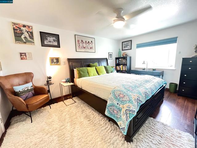 Image 34 of 59 For 5404 Glenwood Ct