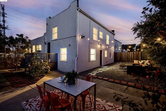 Image 2 of 54 For 3233 Ardley Ave