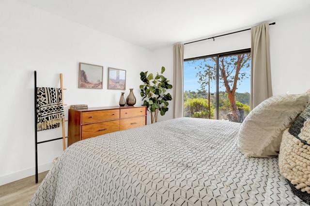3854 56 Via Del Mar, San Diego CA: https://media.crmls.org/mediaz/175ba6c1-2a18-4ad7-bc60-f6da70d33d9c.jpg