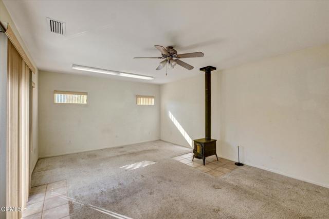 Detail Gallery Image 9 of 49 For 3942 Los Olivos Ln, Glendale,  CA 91214 - 3 Beds | 2 Baths