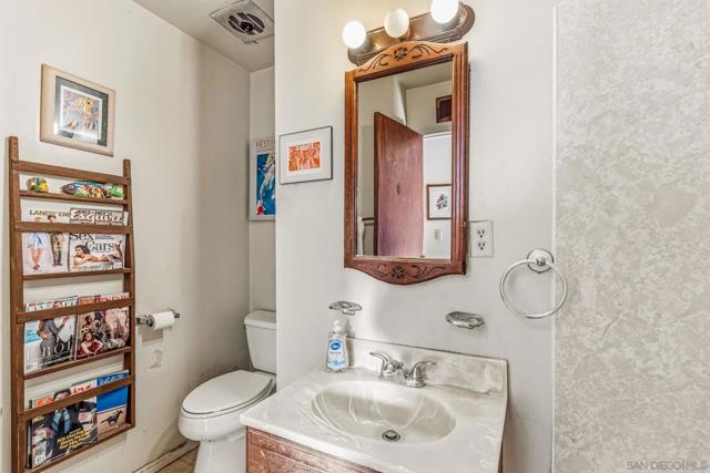 Image 11 of 18 For 926 Nolbey St