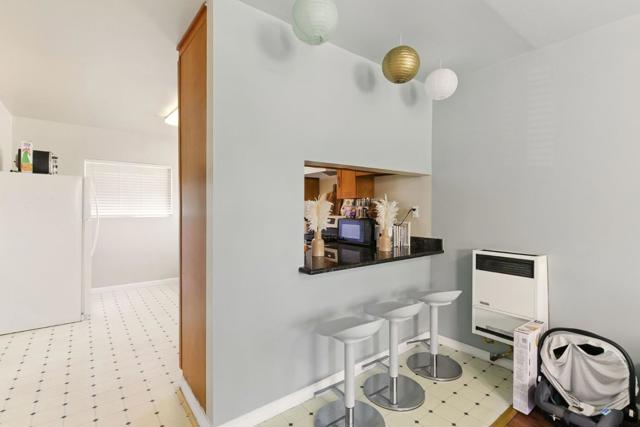 109 Dumbarton Avenue, Redwood City CA: https://media.crmls.org/mediaz/175cade0-d1f1-462e-8403-6e1c51f088a2.jpg