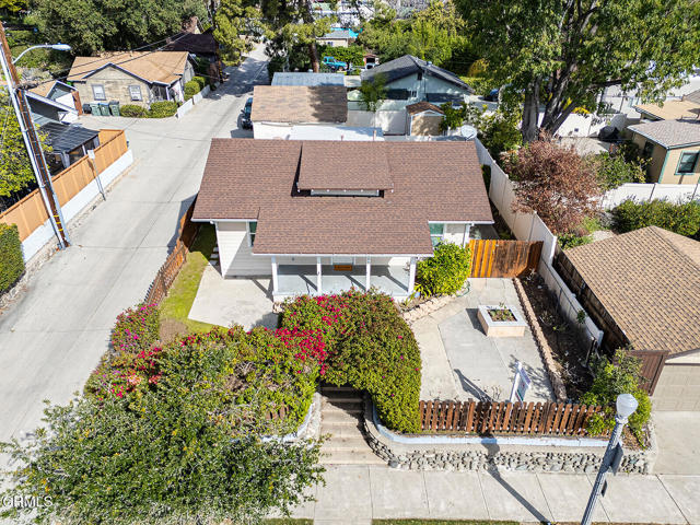 Detail Gallery Image 3 of 44 For 625 E Mountain St, Pasadena,  CA 91104 - 3 Beds | 1 Baths