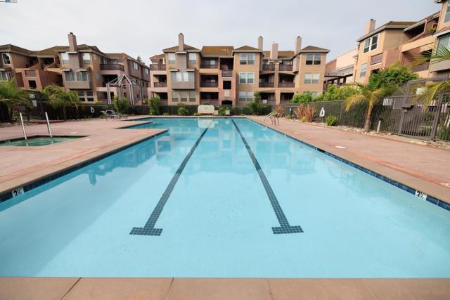 3695 Stevenson Blvd, Fremont CA: https://media.crmls.org/mediaz/175d367e-12cb-4e5c-8701-21e4dfef582a.jpg