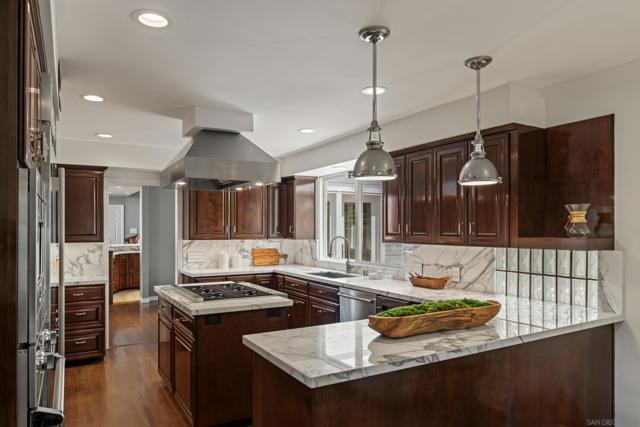 1543 Soledad Avenue, La Jolla CA: https://media.crmls.org/mediaz/175dd2b1-6a35-439a-9099-5a81bf9c14f0.jpg