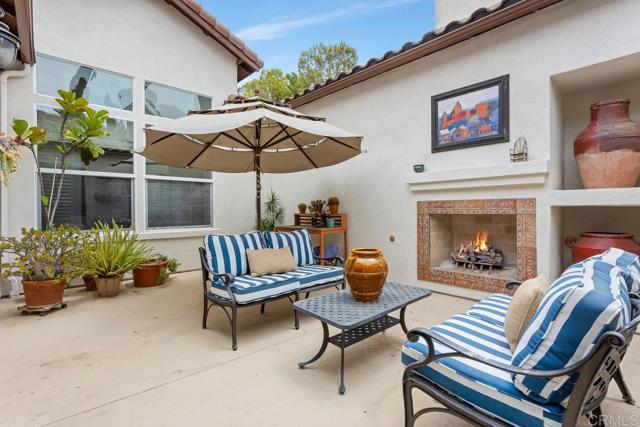 2875 Rancho Cortes, Carlsbad CA: https://media.crmls.org/mediaz/175e6ee6-a665-443e-a4c8-6e206d42b852.jpg