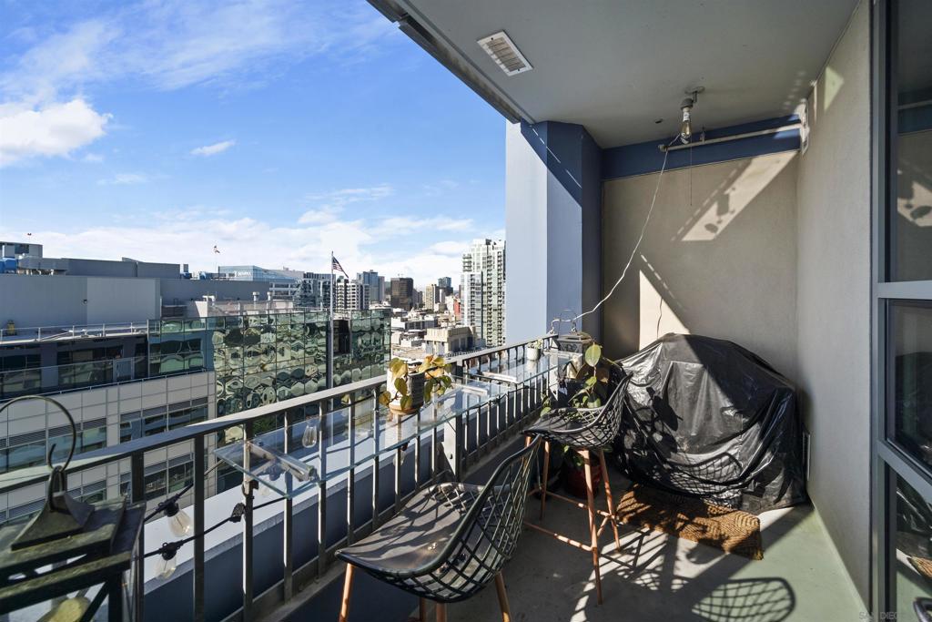 321 10th Ave. - photo 16