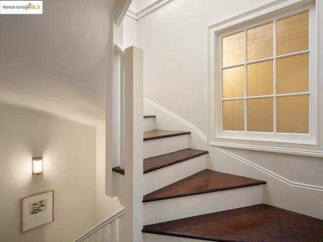 Image 38 of 60 For 120 Hazel Ln