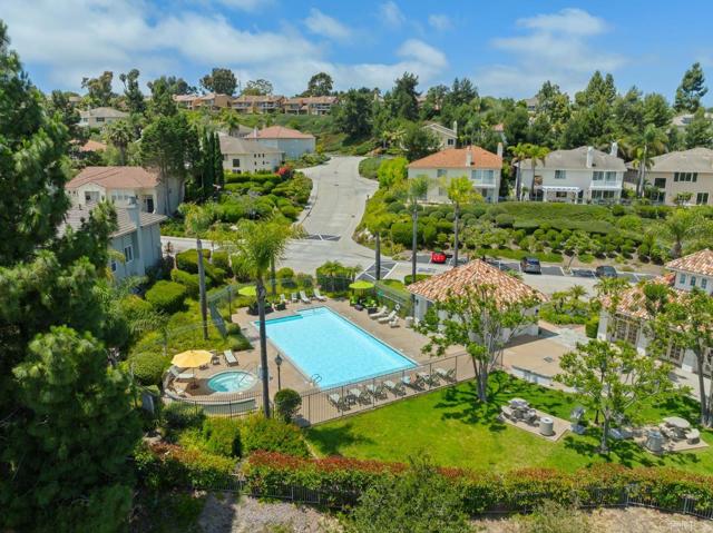 Detail Gallery Image 67 of 75 For 2327 Falkirk Row, La Jolla,  CA 92037 - 3 Beds | 3/1 Baths