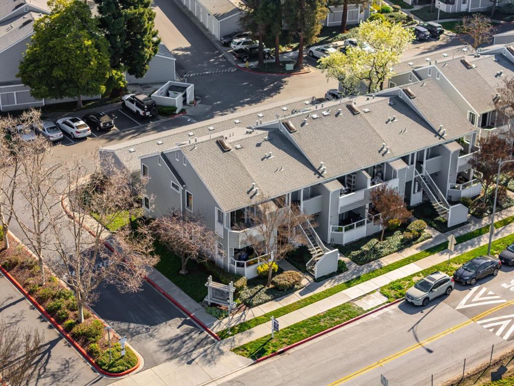 1567 Thornbriar Drive