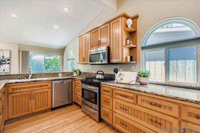 Image 12 of 45 For 2045 Goshawk Street