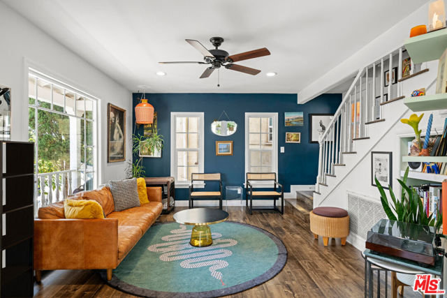 2321 Lake View Avenue, Los Angeles CA: https://media.crmls.org/mediaz/1761705c-1247-41d2-ad82-b0618555eda0.jpg