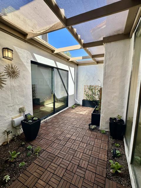 222 Serena Drive, Palm Desert CA: https://media.crmls.org/mediaz/17631ada-2bc1-4af1-91c5-e82879918861.jpg