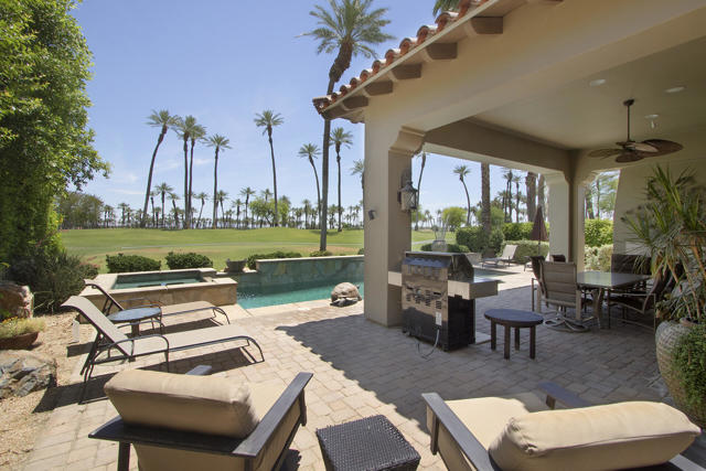 56588 S Palms Drive, La Quinta CA: https://media.crmls.org/mediaz/17633799-aeb3-45c6-9684-3fab235a49ef.jpg
