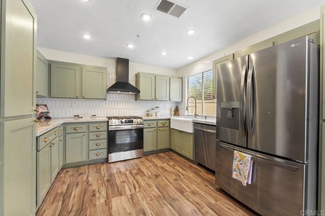 305 Cobblestone Place, Santee CA: https://media.crmls.org/mediaz/1763b1de-1696-4ba4-82e8-fd7c16f982f2.jpg