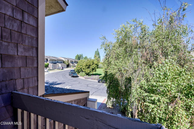 3011 Marigold Place, Thousand Oaks CA: https://media.crmls.org/mediaz/1763bb5b-0353-4338-b0d0-5758ec05ee55.jpg