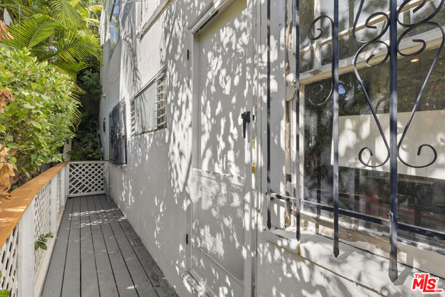 2014 Whitley Avenue, Los Angeles CA: https://media.crmls.org/mediaz/1764fa79-61b0-4051-b030-413314349f0b.jpg